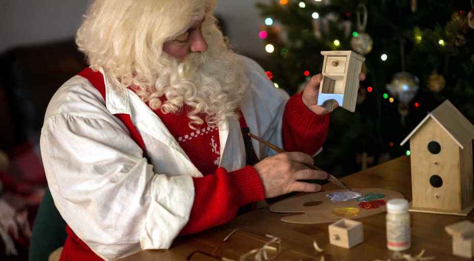 ideas for Christmas theme classes for kids and adults